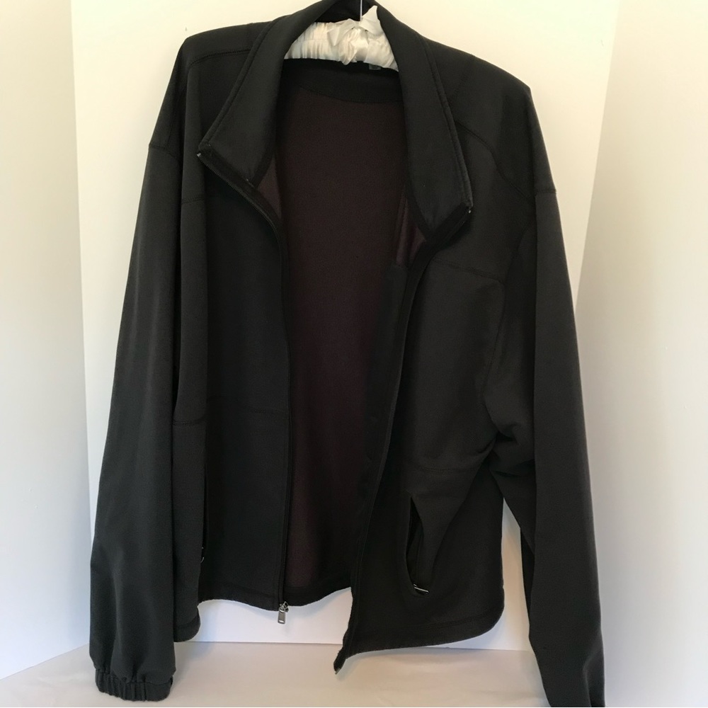Men’s lightweight Travelsmith jacket